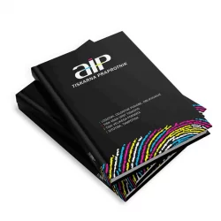 Knjiga A5 - Pokončna - Trda vezava - 148x210mm